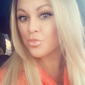 Meet your Posher, Brandi